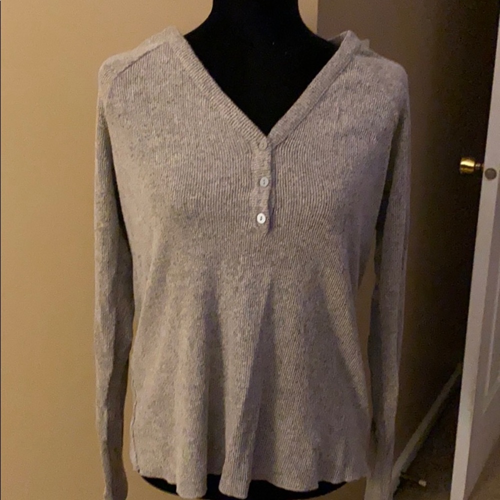 Light Sweater